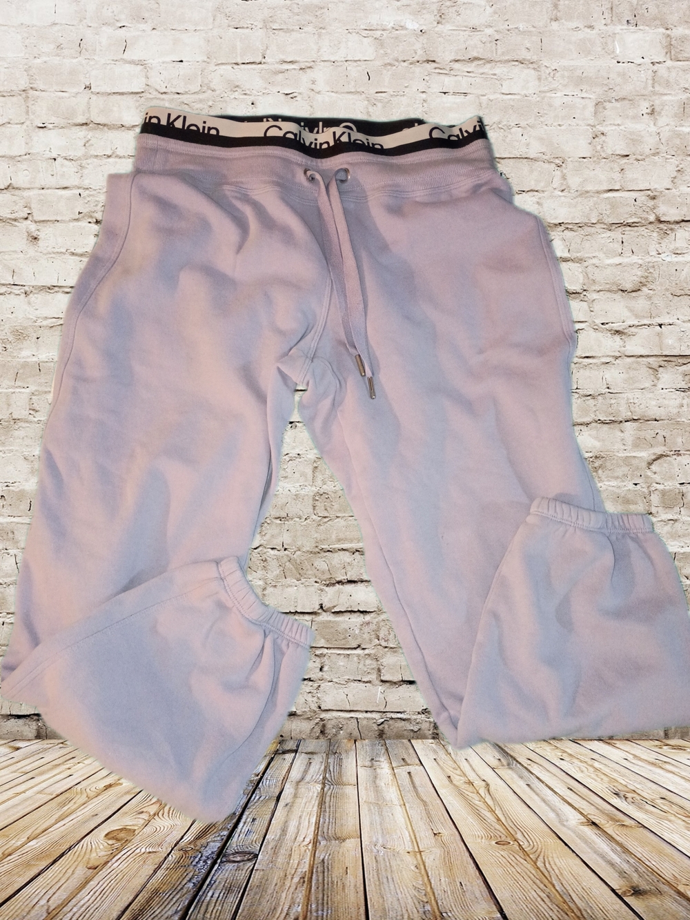 Calvin Klein Performance Lavender Sweatshirt And Sweatpants - Picture 2 of 2